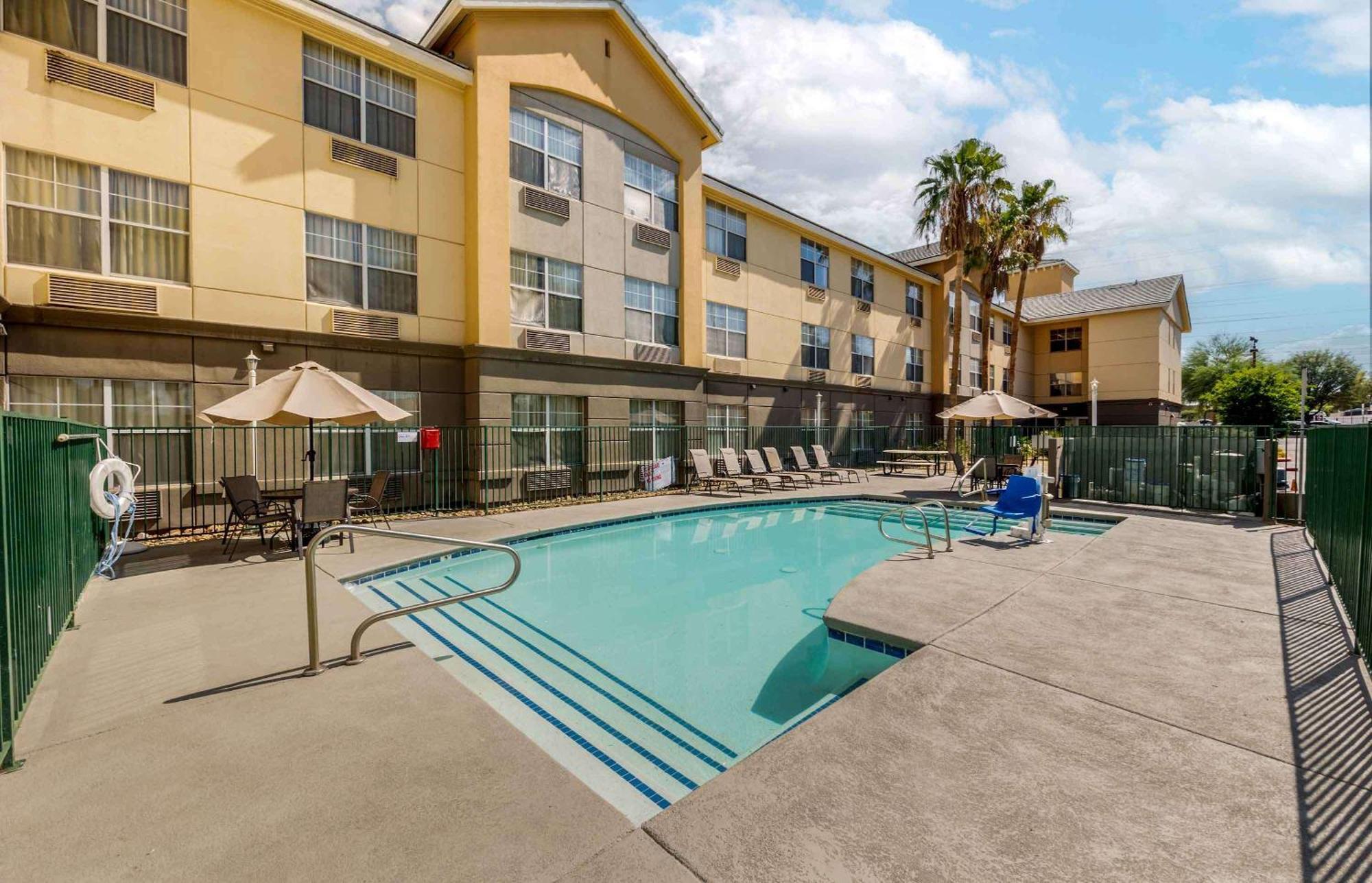 Mainstay Suites Las Vegas Flamingo Buitenkant foto